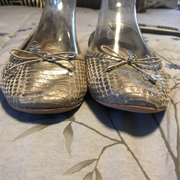 SAM EDELMAN | Gold Snakeskin Felicia Ballet Flats - Picture 7 of 7